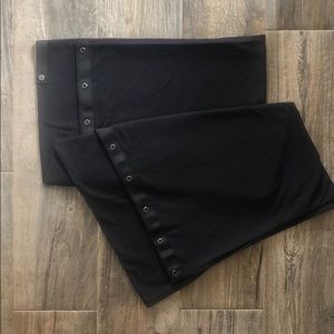 Lululemon BLACK Vinyasa Adjustable Scarf
